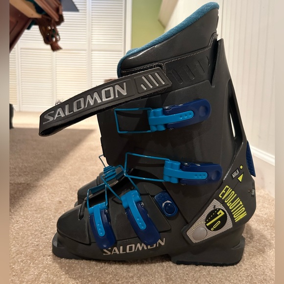 Excellent condition Salomon Ski Boots Men’s Size 7-7.5 - Picture 1 of 6